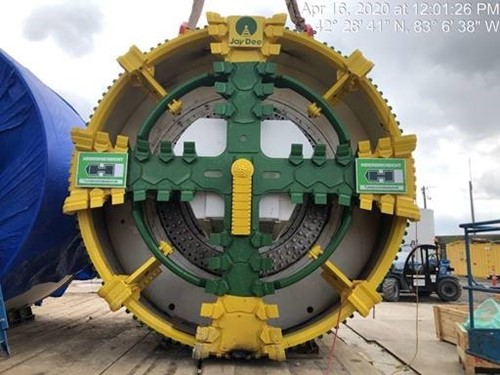Straight view of the tunnel boring machine cutter head